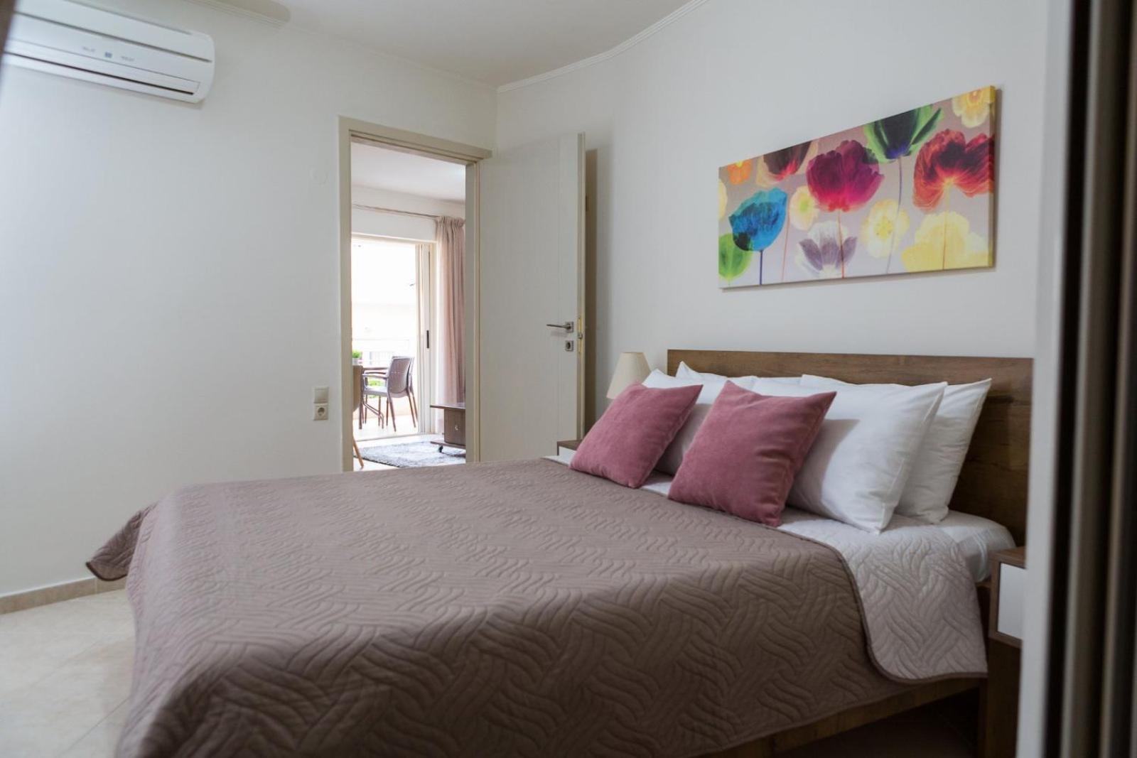 Filora Apartment In The City Center Heraklion  ภายนอก รูปภาพ